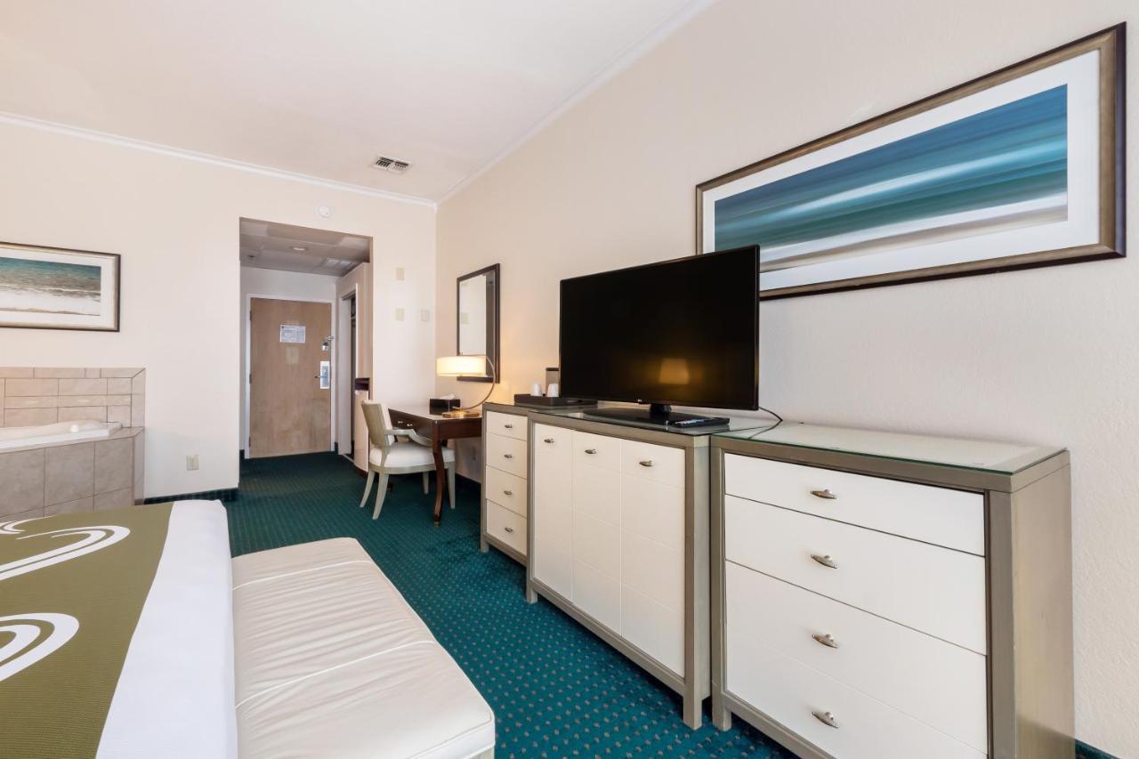 Quality Inn & Suites Conference Center Winter Haven Esterno foto