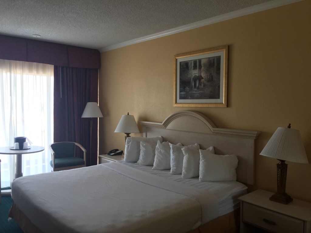 Quality Inn & Suites Conference Center Winter Haven Esterno foto